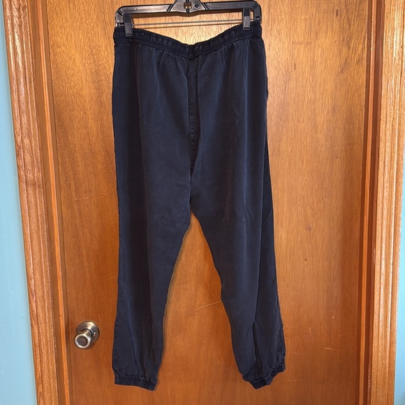 VS PINK Easy Joggers Lightweight Lounge Pants Black sz L - Picture 7 of 9